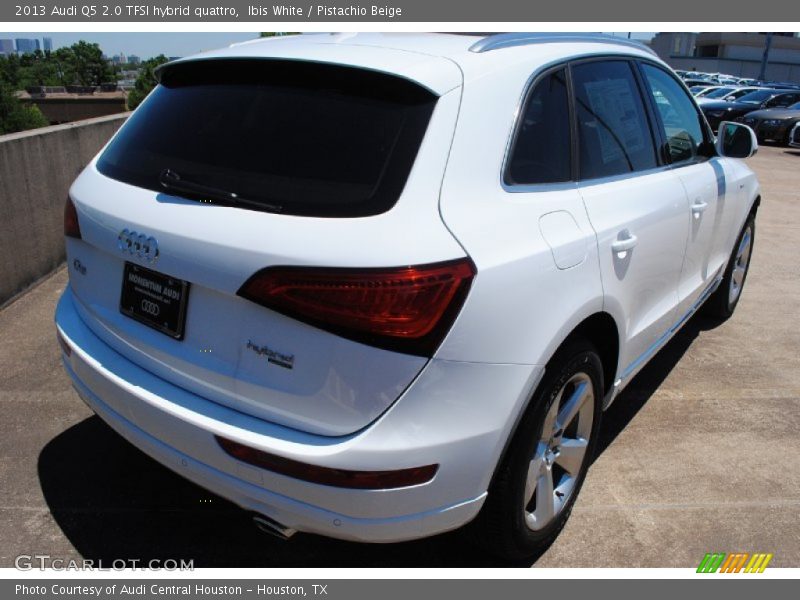Ibis White / Pistachio Beige 2013 Audi Q5 2.0 TFSI hybrid quattro
