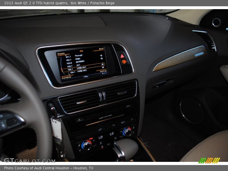 Ibis White / Pistachio Beige 2013 Audi Q5 2.0 TFSI hybrid quattro