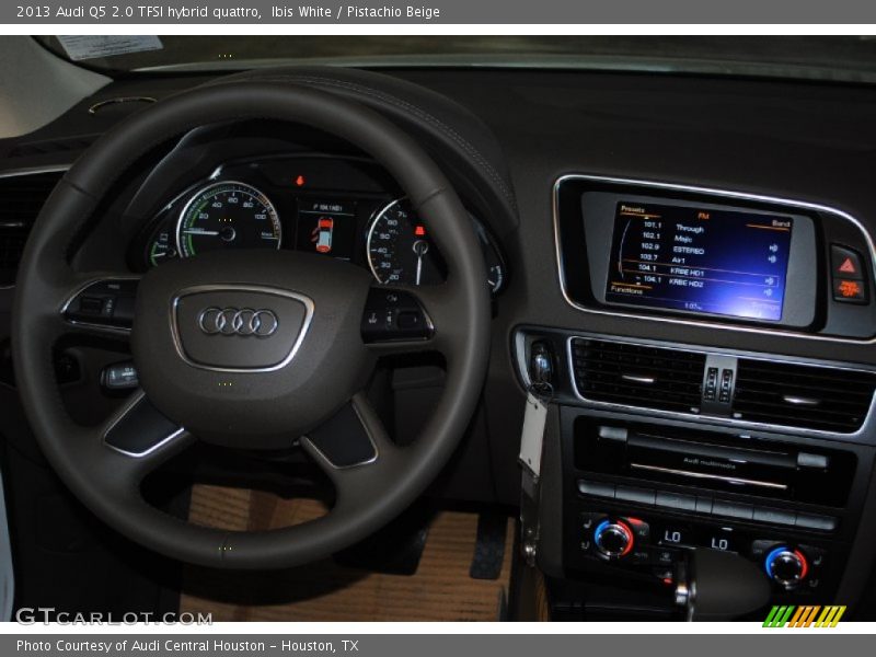 Ibis White / Pistachio Beige 2013 Audi Q5 2.0 TFSI hybrid quattro