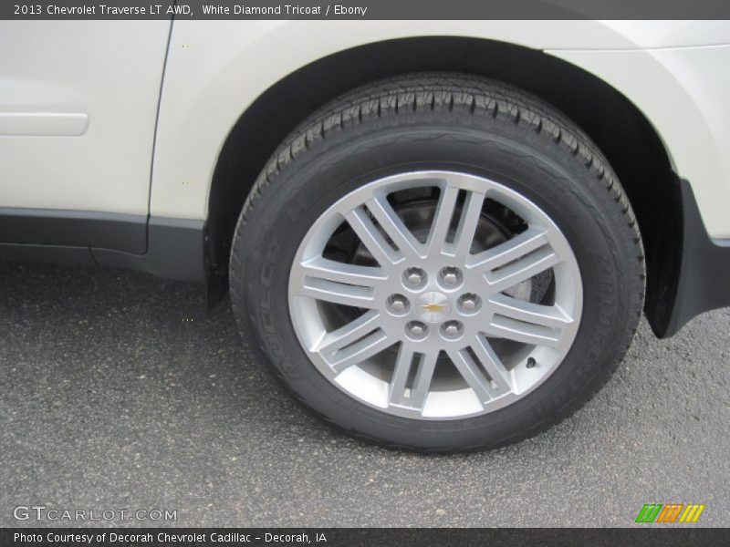 White Diamond Tricoat / Ebony 2013 Chevrolet Traverse LT AWD