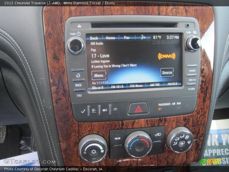 White Diamond Tricoat / Ebony 2013 Chevrolet Traverse LT AWD