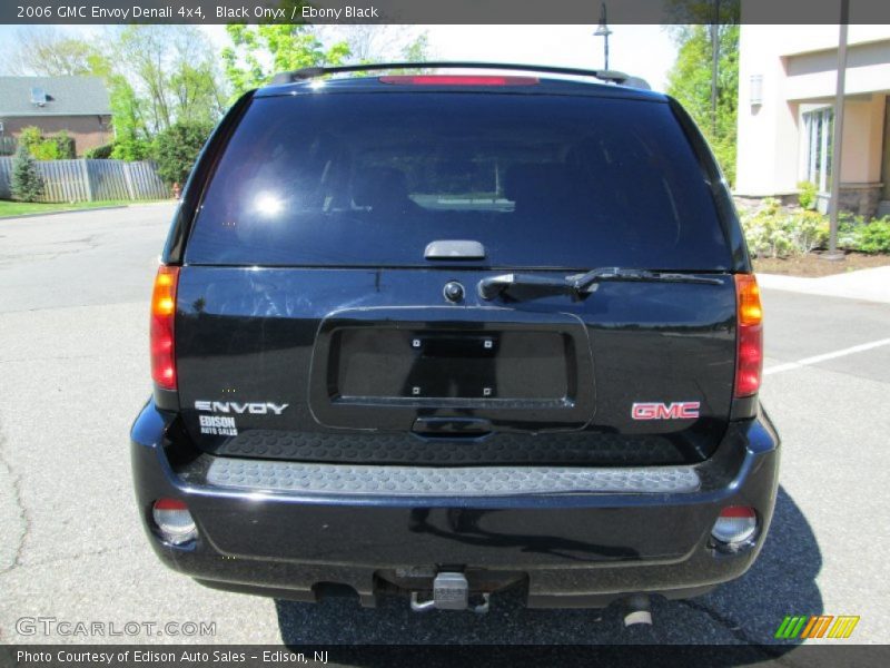 Black Onyx / Ebony Black 2006 GMC Envoy Denali 4x4