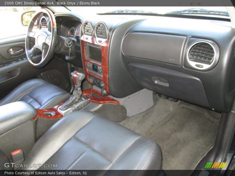Black Onyx / Ebony Black 2006 GMC Envoy Denali 4x4