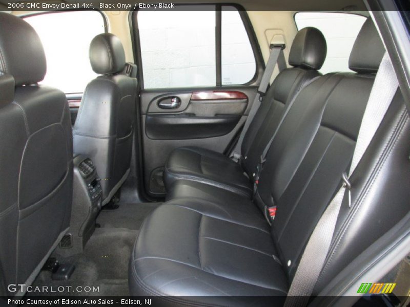 Black Onyx / Ebony Black 2006 GMC Envoy Denali 4x4