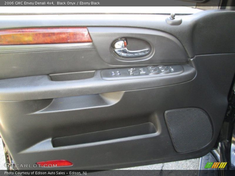 Black Onyx / Ebony Black 2006 GMC Envoy Denali 4x4