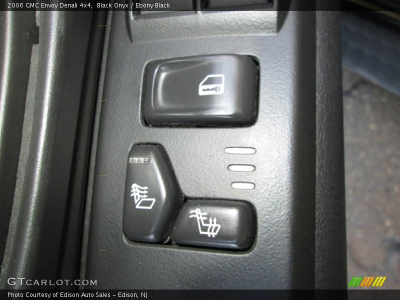 Black Onyx / Ebony Black 2006 GMC Envoy Denali 4x4