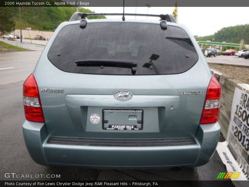 Alpine Frost / Beige 2006 Hyundai Tucson GL