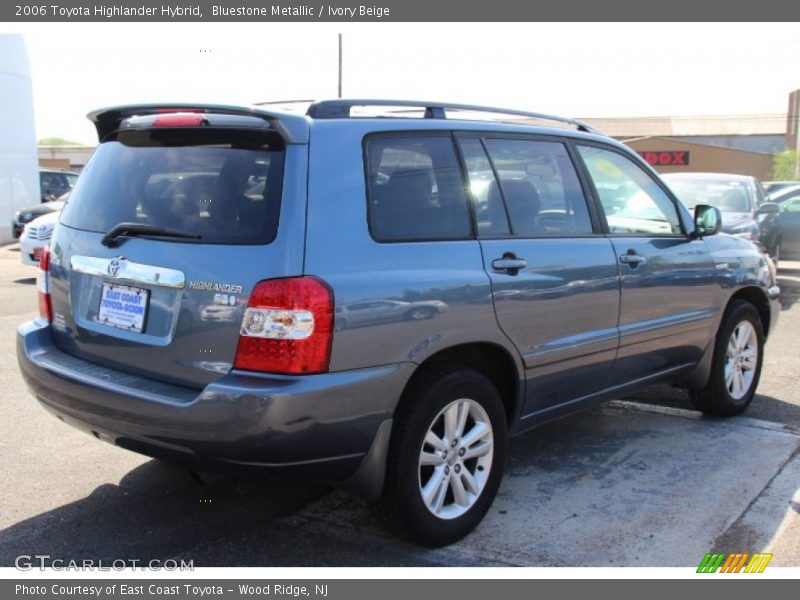Bluestone Metallic / Ivory Beige 2006 Toyota Highlander Hybrid