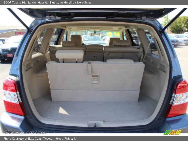 Bluestone Metallic / Ivory Beige 2006 Toyota Highlander Hybrid
