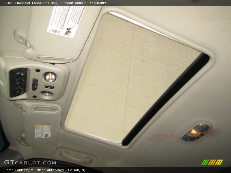 Summit White / Tan/Neutral 2005 Chevrolet Tahoe Z71 4x4