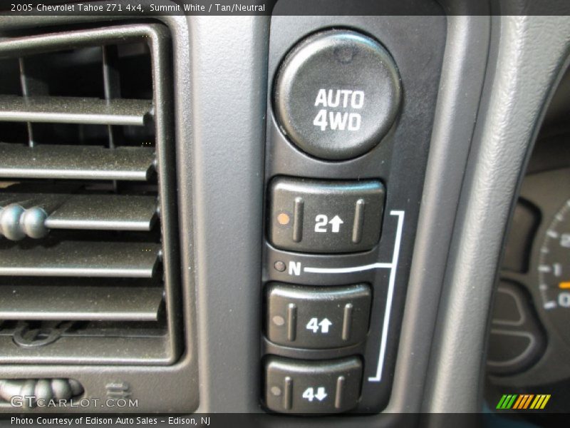 Summit White / Tan/Neutral 2005 Chevrolet Tahoe Z71 4x4