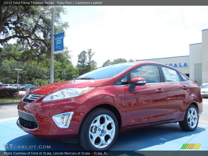 Front 3/4 View of 2013 Fiesta Titanium Sedan