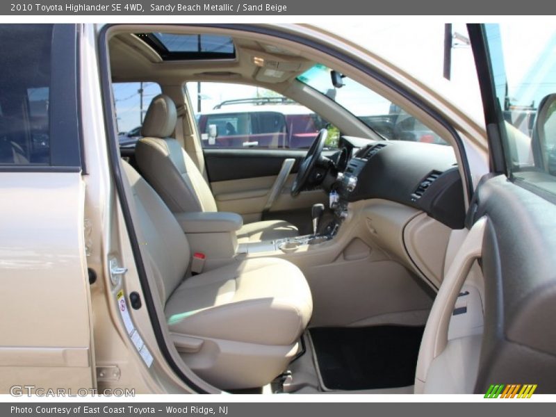 Sandy Beach Metallic / Sand Beige 2010 Toyota Highlander SE 4WD