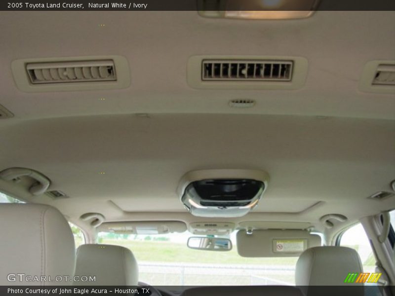 Natural White / Ivory 2005 Toyota Land Cruiser