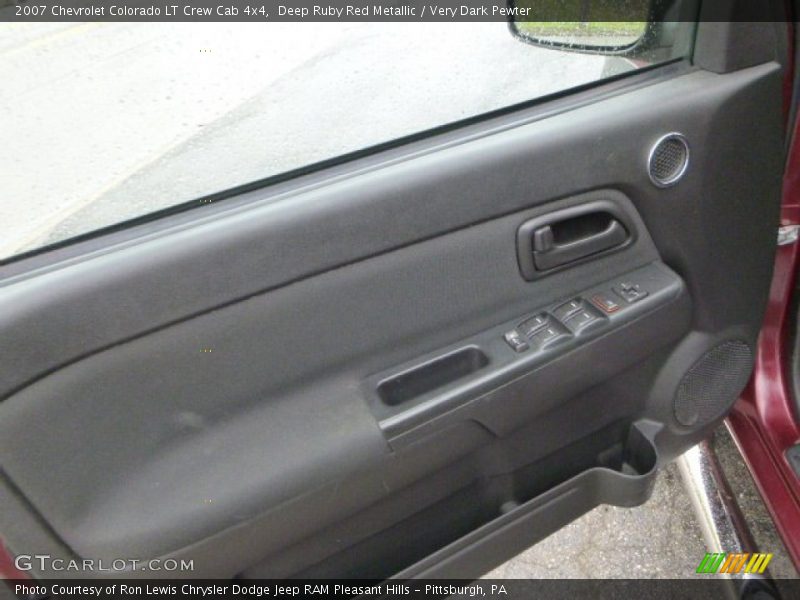 Deep Ruby Red Metallic / Very Dark Pewter 2007 Chevrolet Colorado LT Crew Cab 4x4