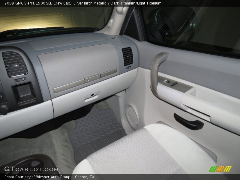 Silver Birch Metallic / Dark Titanium/Light Titanium 2009 GMC Sierra 1500 SLE Crew Cab