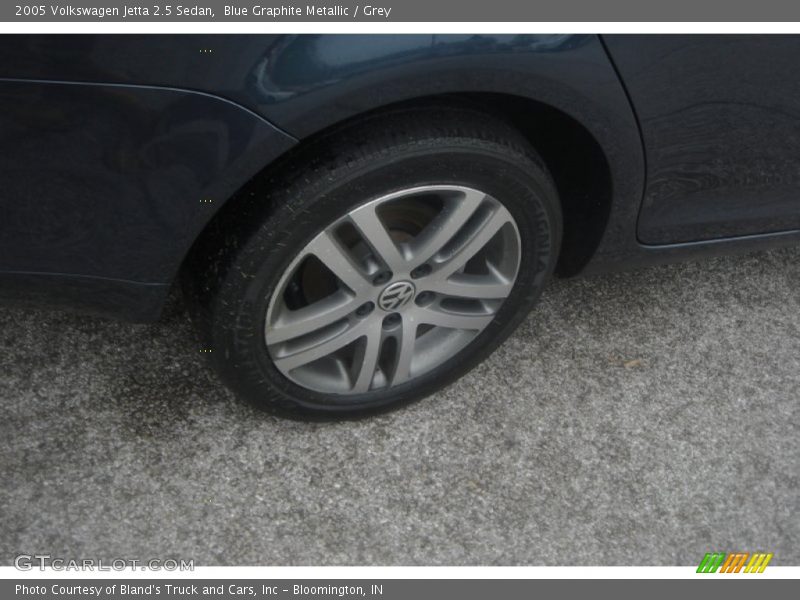 Blue Graphite Metallic / Grey 2005 Volkswagen Jetta 2.5 Sedan