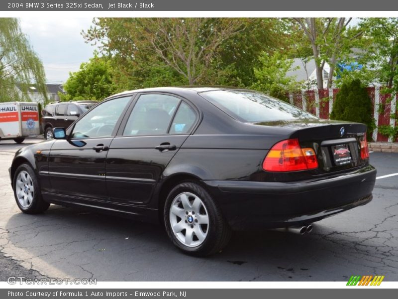 Jet Black / Black 2004 BMW 3 Series 325xi Sedan