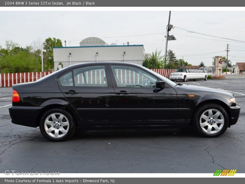 Jet Black / Black 2004 BMW 3 Series 325xi Sedan