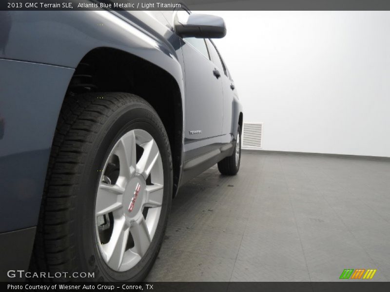 Atlantis Blue Metallic / Light Titanium 2013 GMC Terrain SLE