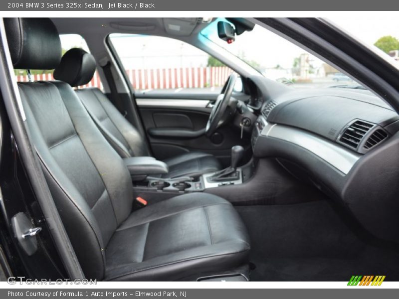 Jet Black / Black 2004 BMW 3 Series 325xi Sedan