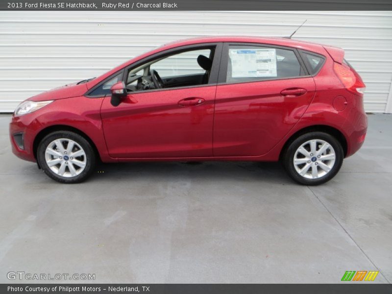 Ruby Red / Charcoal Black 2013 Ford Fiesta SE Hatchback