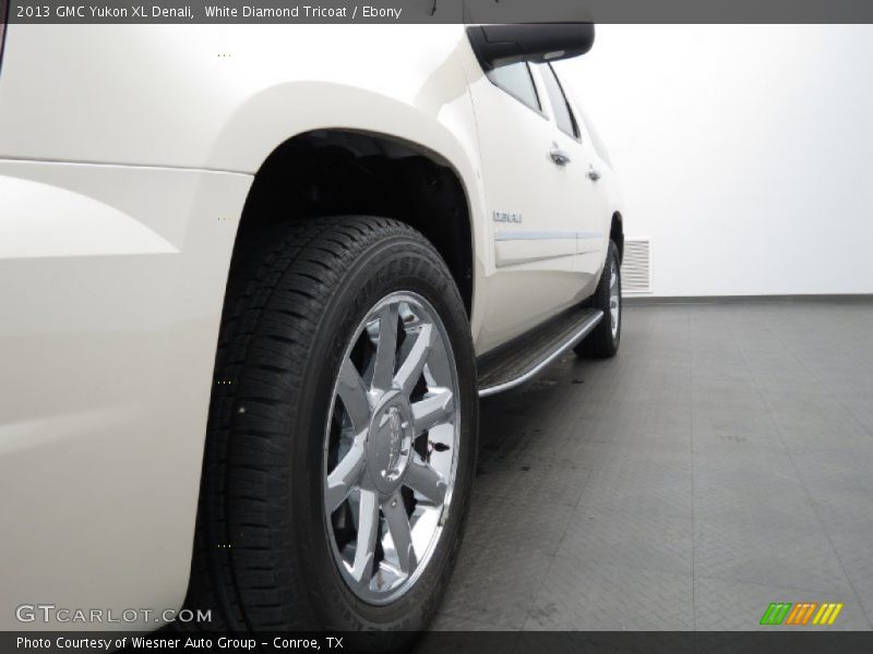 White Diamond Tricoat / Ebony 2013 GMC Yukon XL Denali