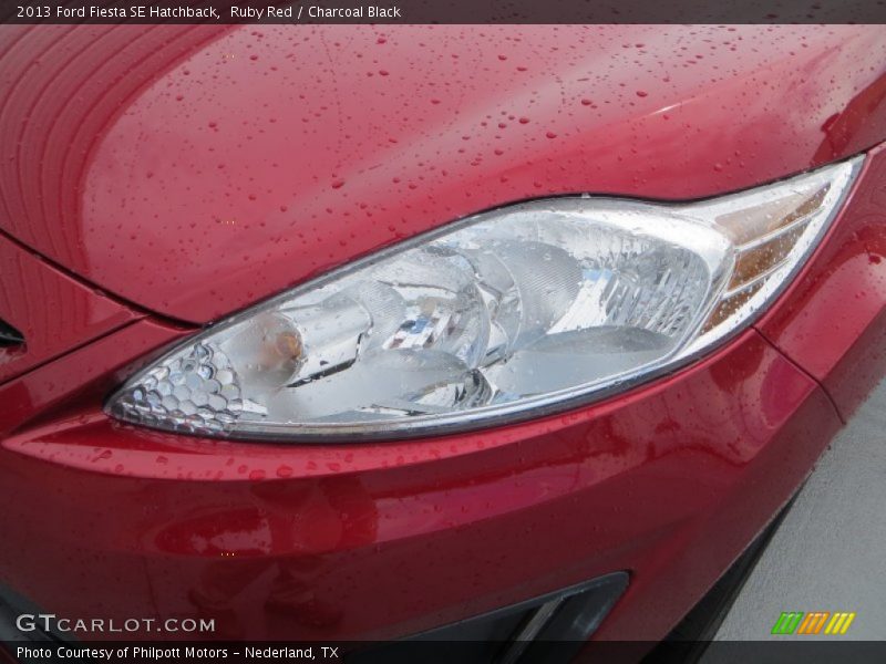Ruby Red / Charcoal Black 2013 Ford Fiesta SE Hatchback