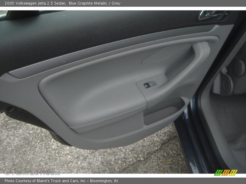 Blue Graphite Metallic / Grey 2005 Volkswagen Jetta 2.5 Sedan