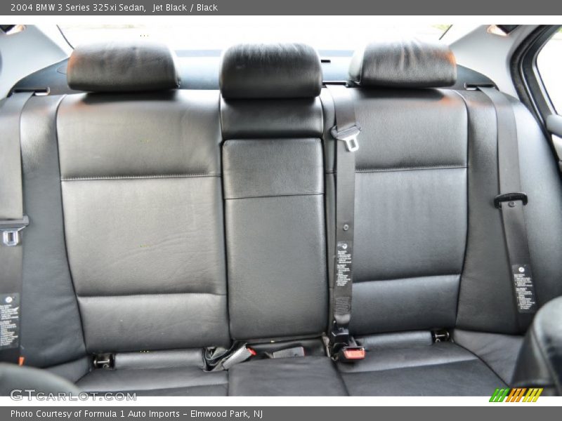 Jet Black / Black 2004 BMW 3 Series 325xi Sedan
