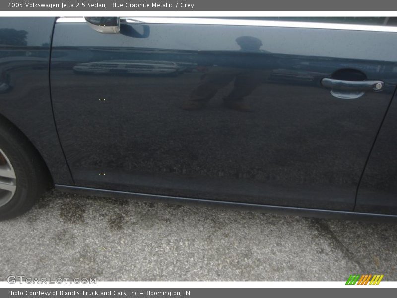 Blue Graphite Metallic / Grey 2005 Volkswagen Jetta 2.5 Sedan