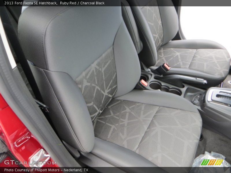 Ruby Red / Charcoal Black 2013 Ford Fiesta SE Hatchback