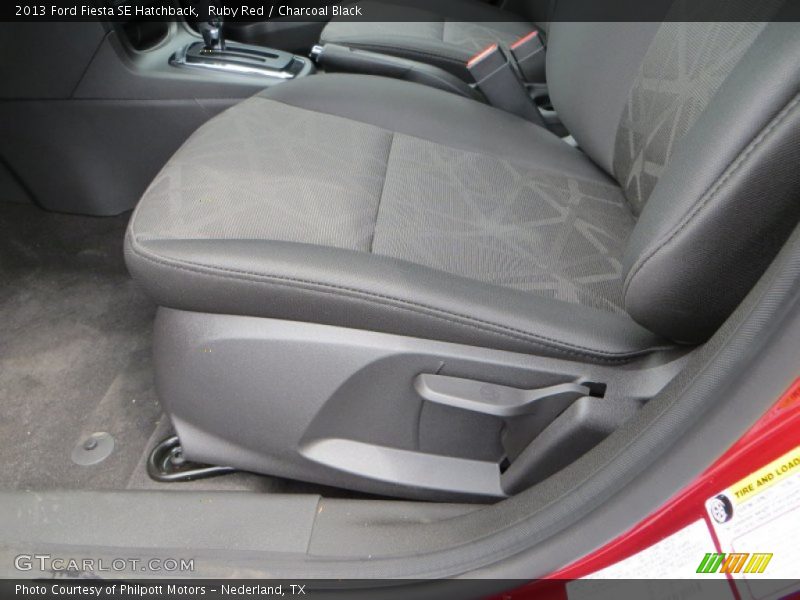 Ruby Red / Charcoal Black 2013 Ford Fiesta SE Hatchback