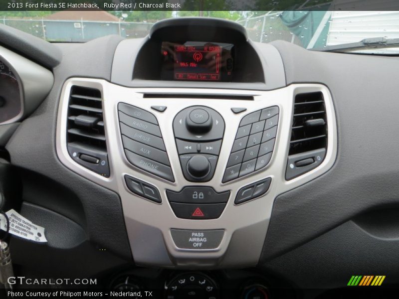 Ruby Red / Charcoal Black 2013 Ford Fiesta SE Hatchback