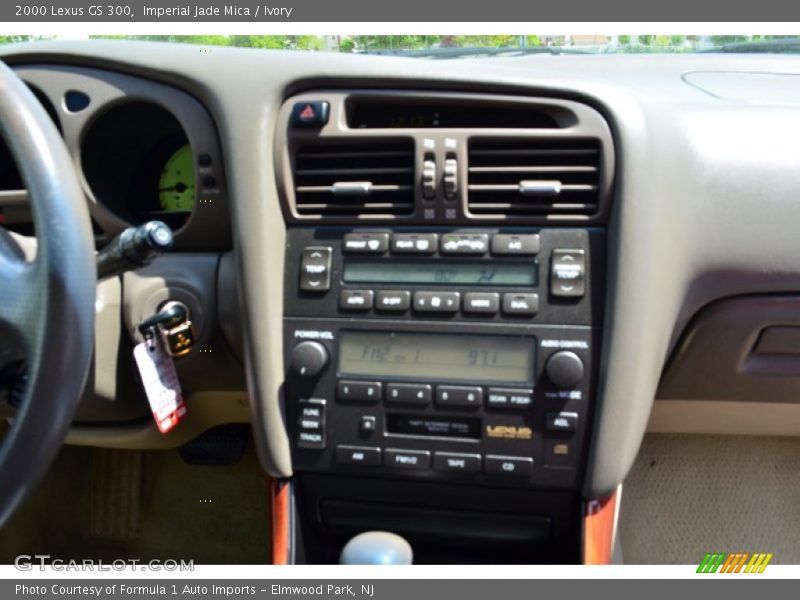 Imperial Jade Mica / Ivory 2000 Lexus GS 300
