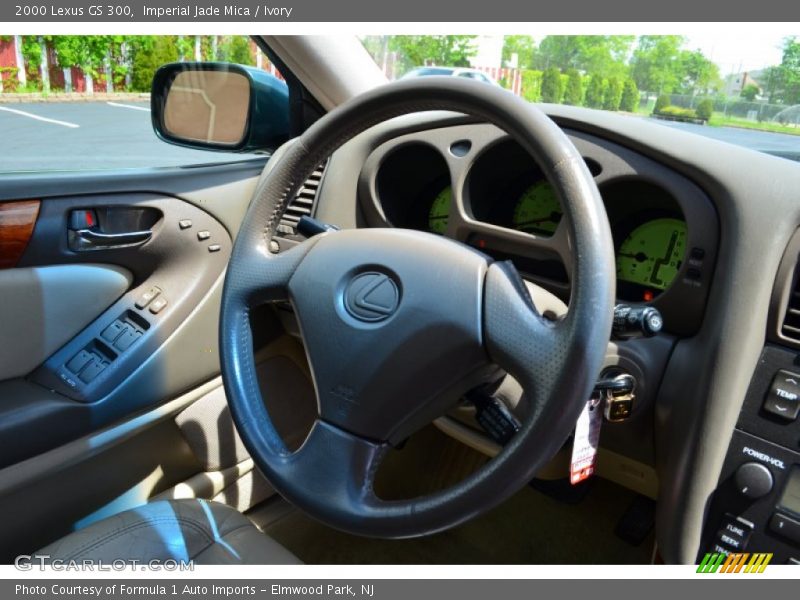 Imperial Jade Mica / Ivory 2000 Lexus GS 300