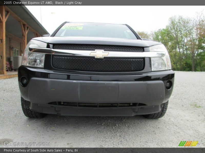 Black / Light Gray 2005 Chevrolet Equinox LT AWD