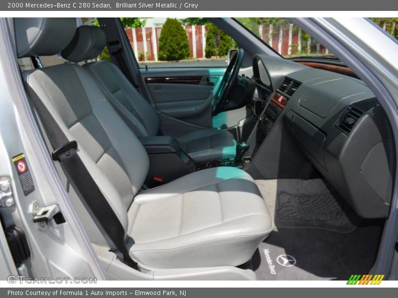 Front Seat of 2000 C 280 Sedan