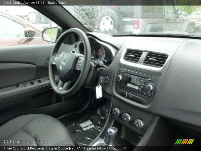 Black / Black 2013 Dodge Avenger SE V6