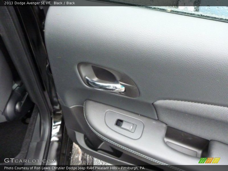 Black / Black 2013 Dodge Avenger SE V6