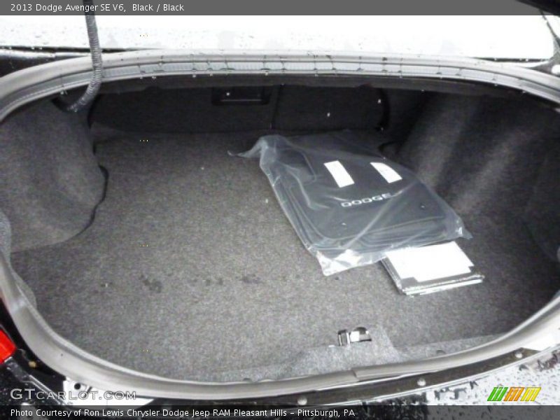 Black / Black 2013 Dodge Avenger SE V6