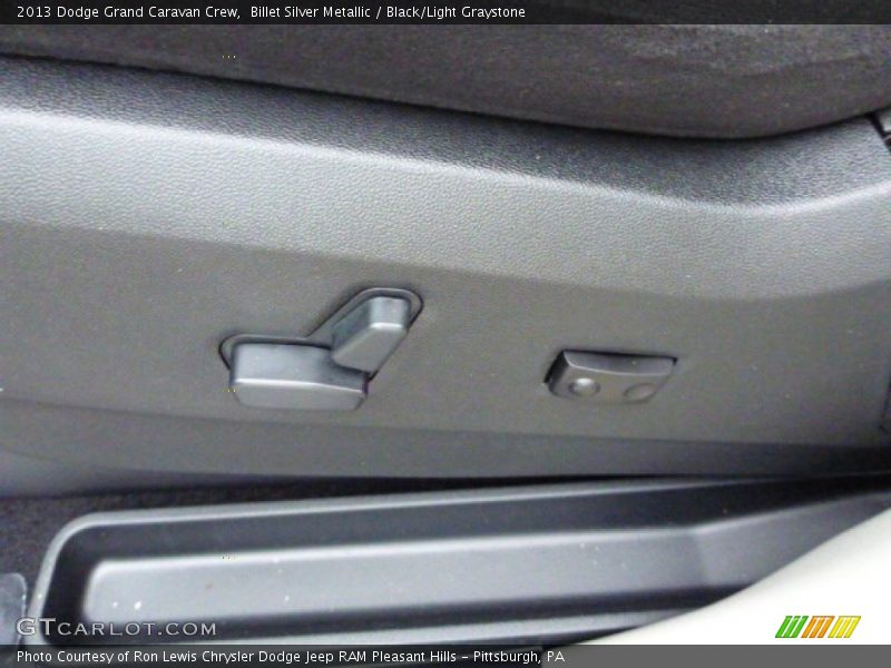 Billet Silver Metallic / Black/Light Graystone 2013 Dodge Grand Caravan Crew