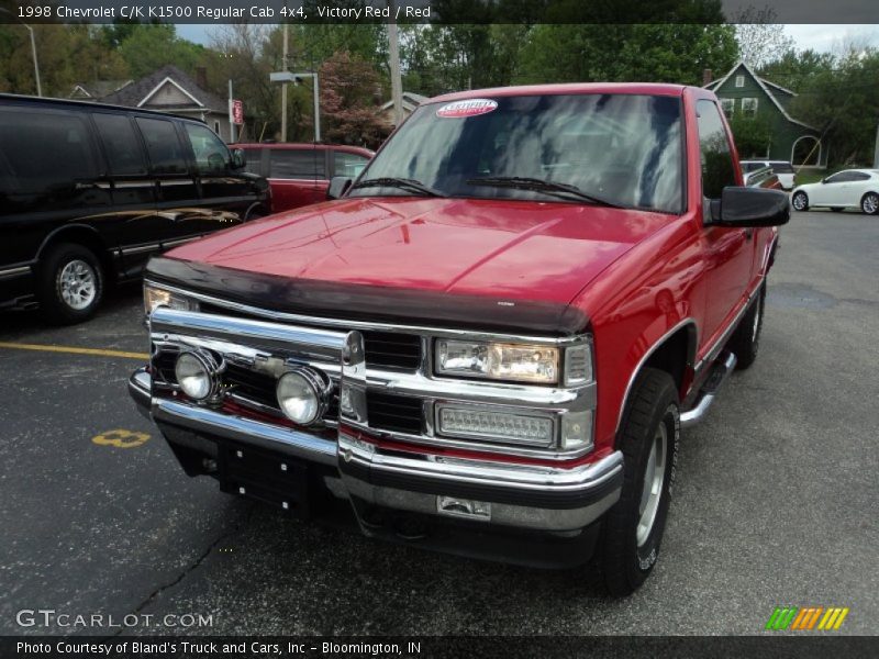 Victory Red / Red 1998 Chevrolet C/K K1500 Regular Cab 4x4