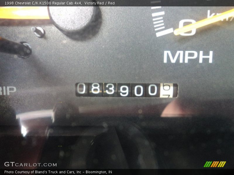 Victory Red / Red 1998 Chevrolet C/K K1500 Regular Cab 4x4