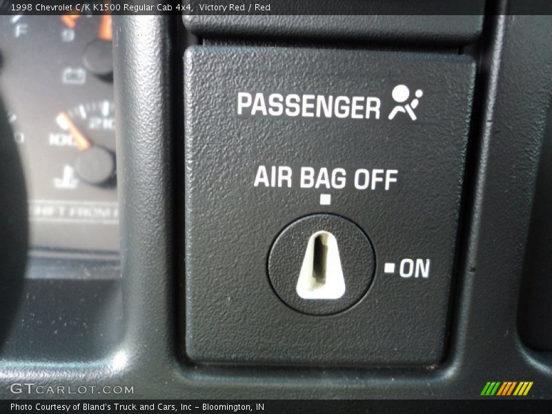 Controls of 1998 C/K K1500 Regular Cab 4x4