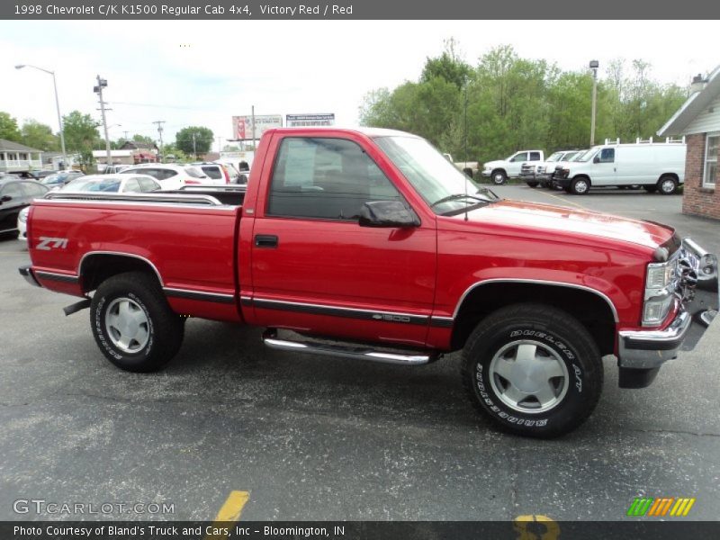 Victory Red / Red 1998 Chevrolet C/K K1500 Regular Cab 4x4