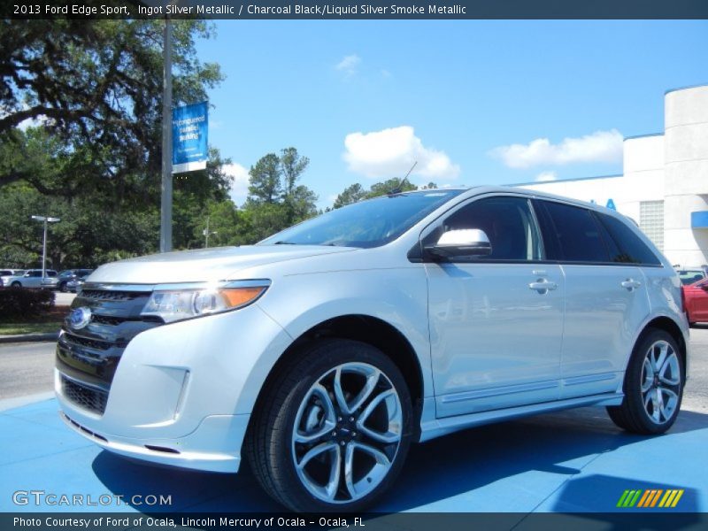 Front 3/4 View of 2013 Edge Sport