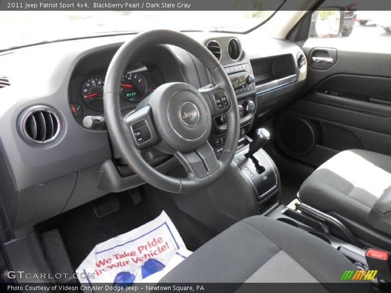  2011 Patriot Sport 4x4 Dark Slate Gray Interior