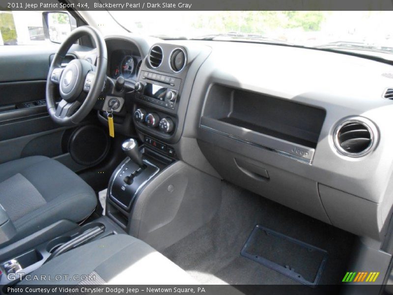 Dashboard of 2011 Patriot Sport 4x4