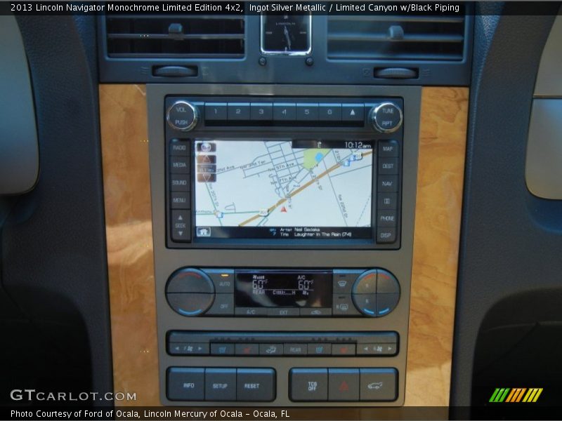Navigation of 2013 Navigator Monochrome Limited Edition 4x2